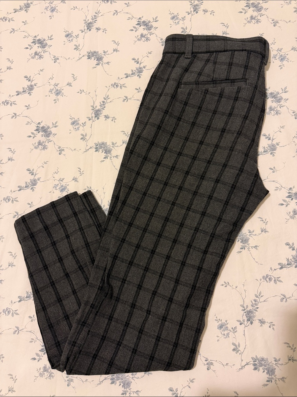 Gap Dark Gray Plaid Women’s Dress Pants, Size 2 Skinny Ankle